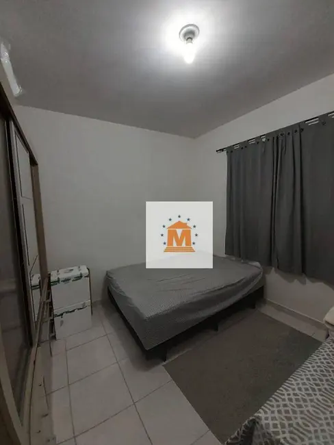 Foto 6 de Casa com 2 quartos à venda, 150m2 em Vila Zezé, Jacarei - SP