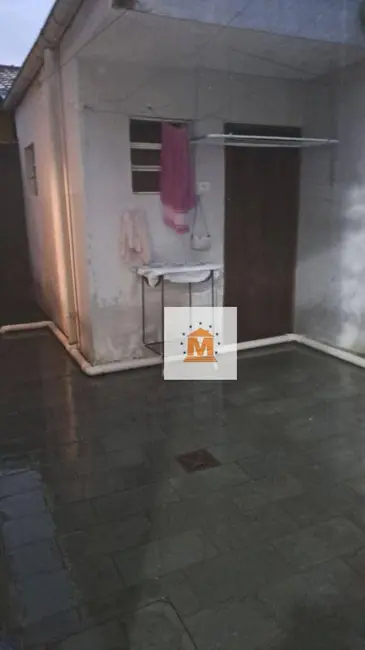 Foto 9 de Casa com 4 quartos à venda, 194m2 em Conjunto São Benedito, Jacarei - SP