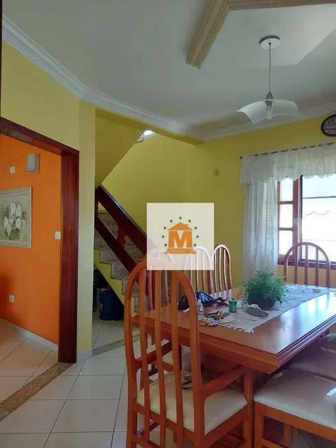 Foto 1 de Sobrado com 4 quartos à venda, 250m2 em Jardim Terras de São João, Jacarei - SP