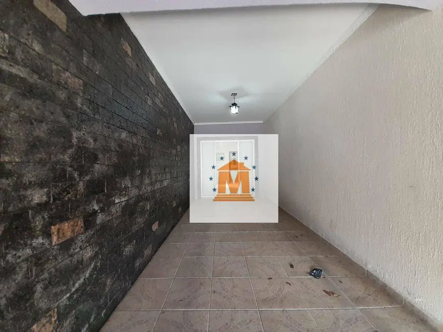 Foto 3 de Casa com 2 quartos à venda, 150m2 em Vila Zezé, Jacarei - SP