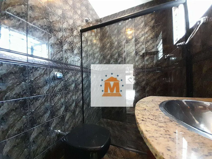 Foto 4 de Casa com 2 quartos à venda, 150m2 em Vila Zezé, Jacarei - SP