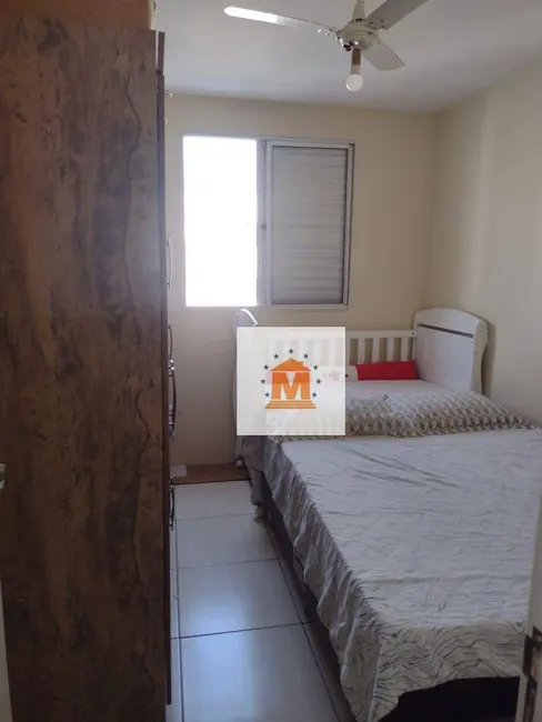 Foto 2 de Apartamento com 2 quartos à venda, 47m2 em Jacarei - SP