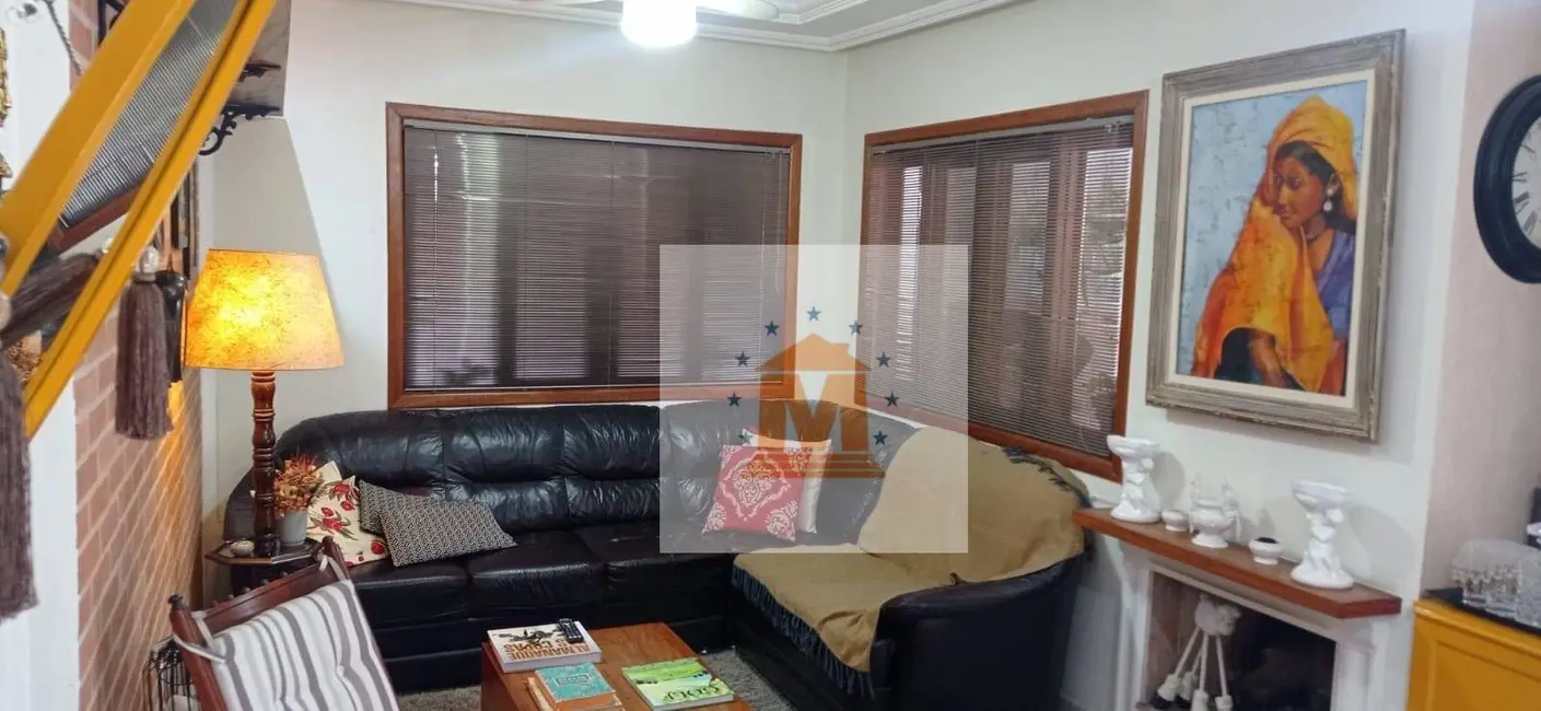 Foto 3 de Casa com 3 quartos à venda, 273m2 em Jardim Pereira do Amparo, Jacarei - SP