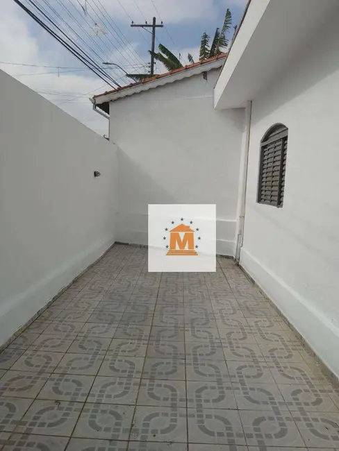 Foto 2 de Casa com 3 quartos à venda, 219m2 em Conjunto São Benedito, Jacarei - SP