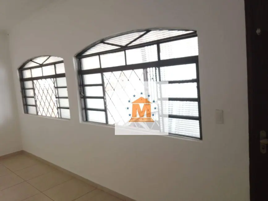 Foto 3 de Casa com 3 quartos à venda, 219m2 em Conjunto São Benedito, Jacarei - SP
