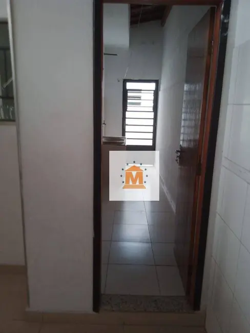 Foto 5 de Casa com 3 quartos à venda, 219m2 em Conjunto São Benedito, Jacarei - SP