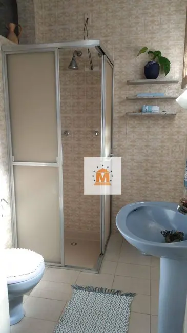 Foto 6 de Casa com 5 quartos à venda, 274m2 em Centro, Jacarei - SP