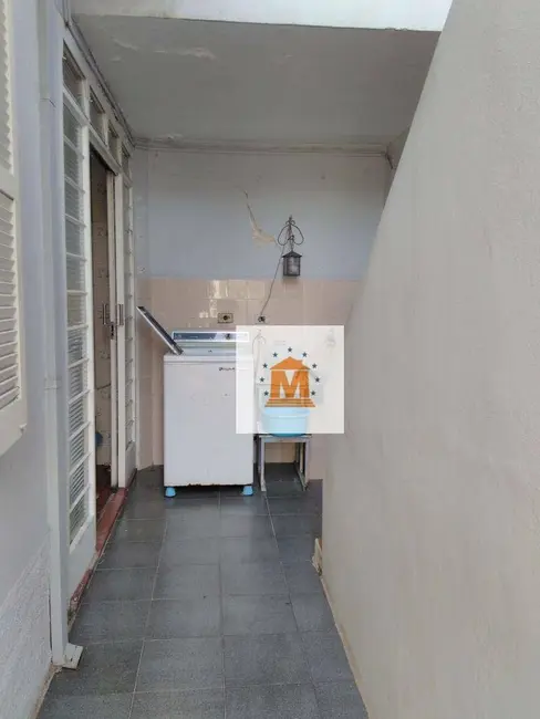 Foto 3 de Casa com 5 quartos à venda, 274m2 em Centro, Jacarei - SP
