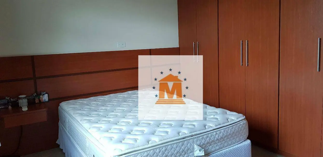 Foto 9 de Sobrado com 3 quartos à venda, 1512m2 em Jacarei - SP