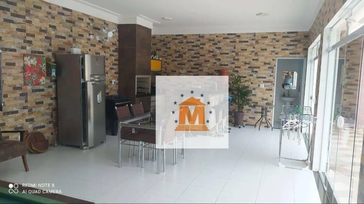 Foto 8 de Casa de Condomínio com 3 quartos à venda, 1000m2 em Jardim Terras de Santa Helena, Jacarei - SP