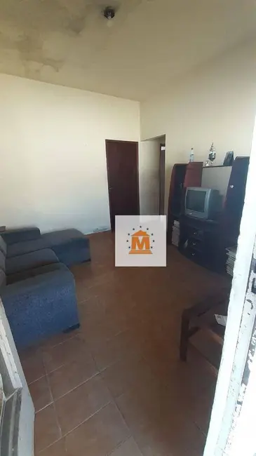 Foto 3 de Casa com 3 quartos à venda, 400m2 em Jardim Primavera, Jacarei - SP