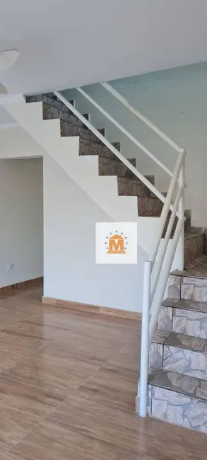 Foto 9 de Sobrado com 4 quartos à venda, 140m2 em Parque dos Príncipes, Jacarei - SP