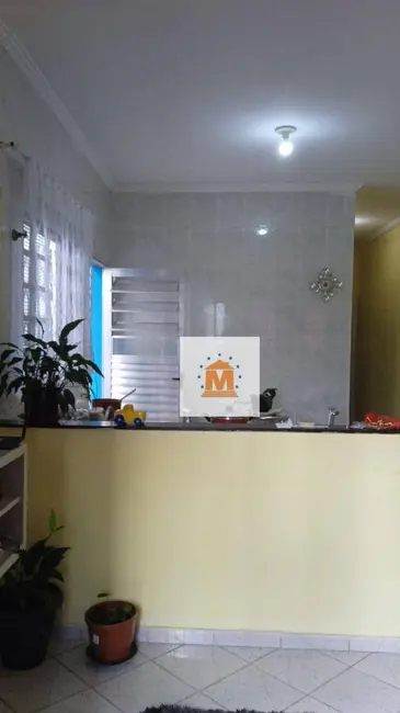 Foto 1 de Casa com 2 quartos à venda, 137m2 em Parque Imperial, Jacarei - SP