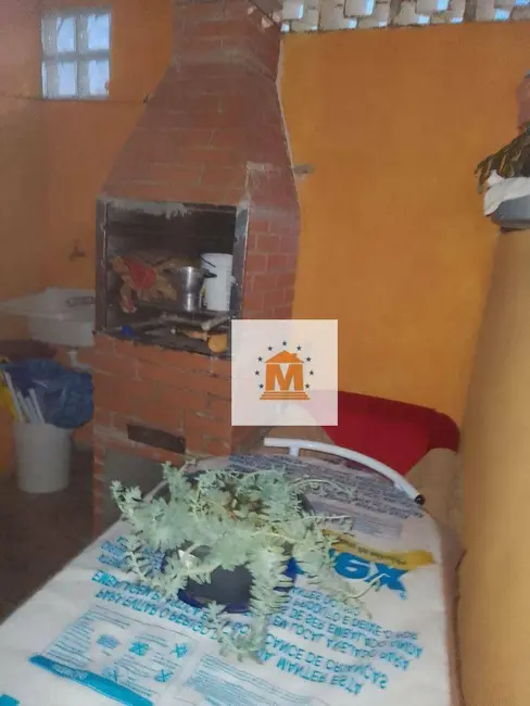 Foto 2 de Sobrado com 6 quartos à venda, 170m2 em Residencial Santa Paula, Jacarei - SP
