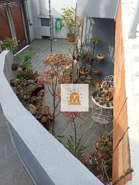 Foto 4 de Casa com 3 quartos à venda, 295m2 em Cidade Jardim, Jacarei - SP