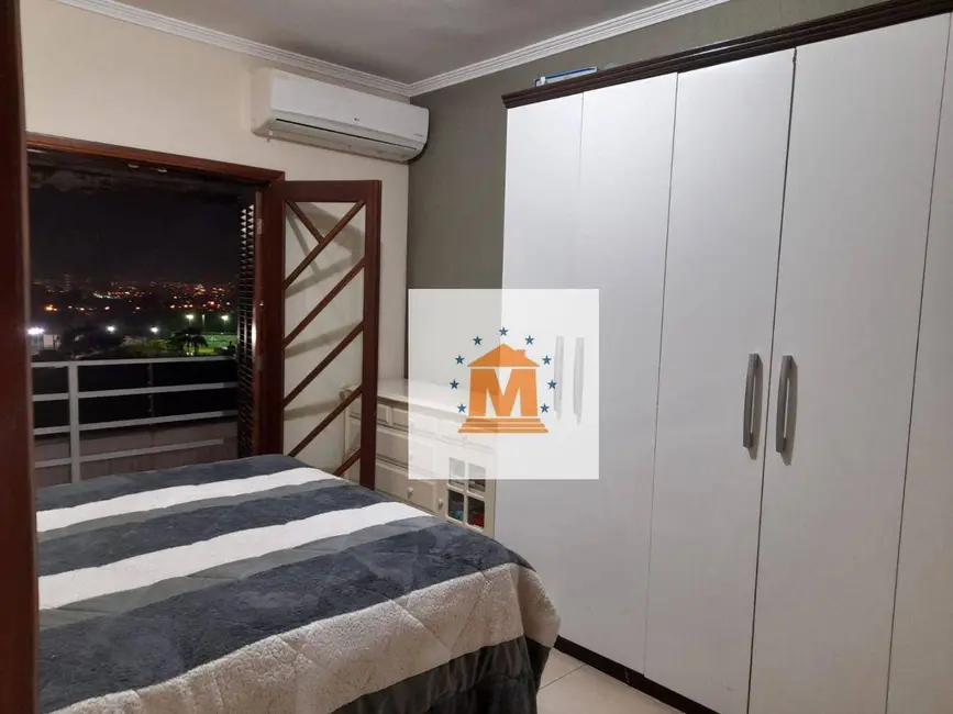 Foto 6 de Sobrado com 3 quartos à venda, 250m2 em Jardim Terras de São João, Jacarei - SP