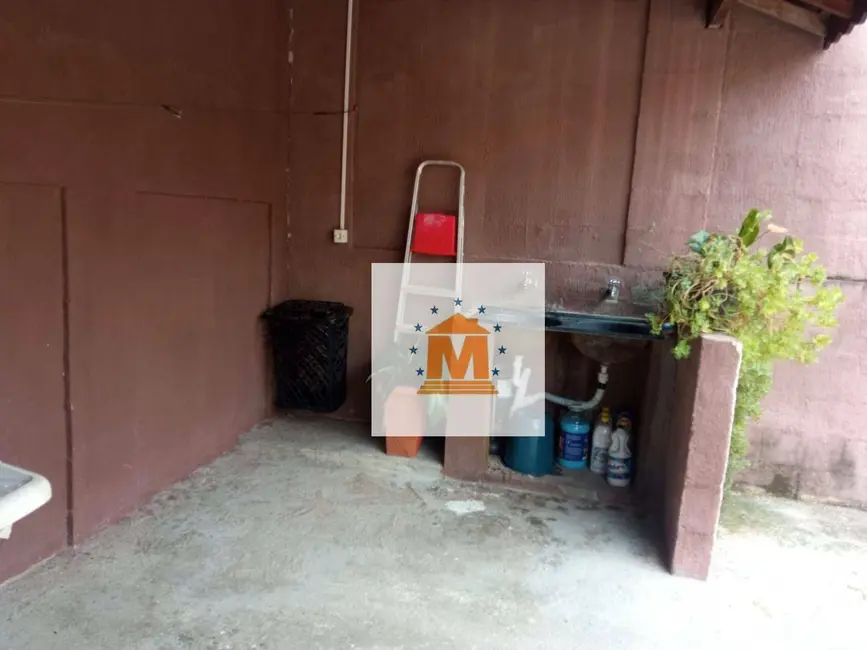 Casa com 2 quartos à venda em Jacarei - SP - imagem 8 Foto 8 de Casa com 2 quartos à venda em Jacarei - SP