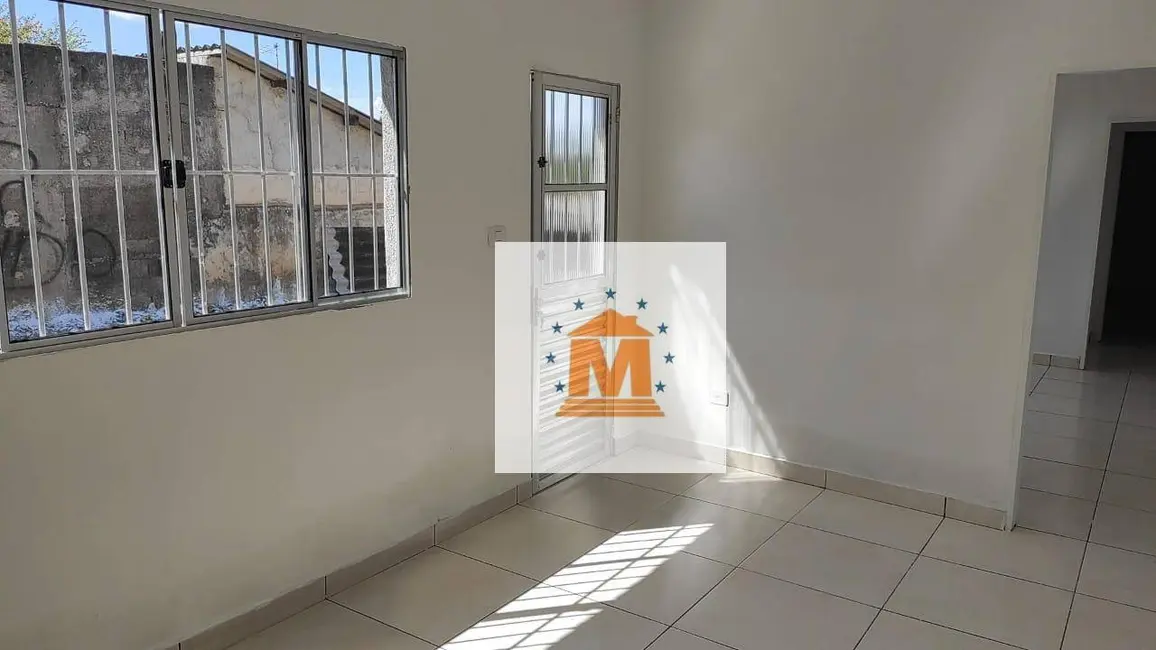 Foto 3 de Casa com 1 quarto à venda, 450m2 em Jardim Santo Antônio da Boa Vista, Jacarei - SP