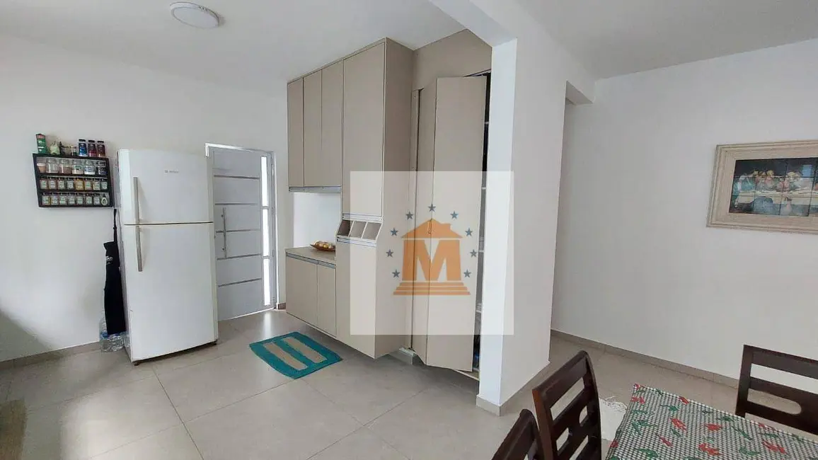 Foto 6 de Sobrado com 3 quartos à venda, 140m2 em Jacarei - SP