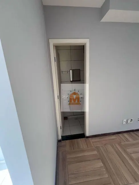 Foto 4 de Sobrado com 2 quartos à venda, 68m2 em Jardim Colônia, Jacarei - SP