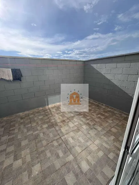 Foto 8 de Sobrado com 2 quartos à venda, 68m2 em Jardim Colônia, Jacarei - SP