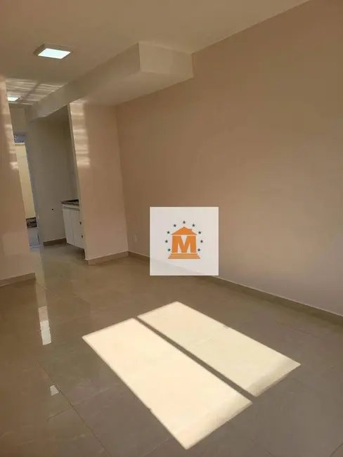 Foto 1 de Sobrado com 2 quartos à venda, 68m2 em Jardim Colônia, Jacarei - SP