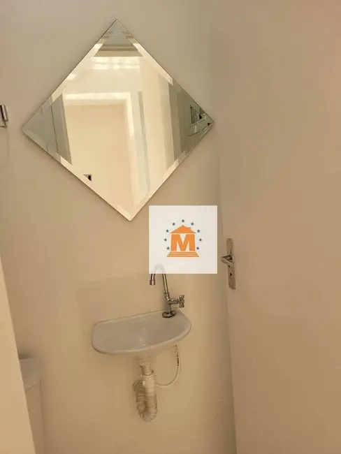 Foto 2 de Sobrado com 2 quartos à venda, 68m2 em Jardim Colônia, Jacarei - SP