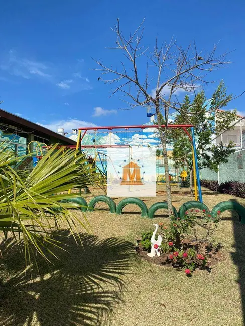 Foto 9 de Casa de Condomínio com 2 quartos à venda, 100m2 em Parque Califórnia, Jacarei - SP