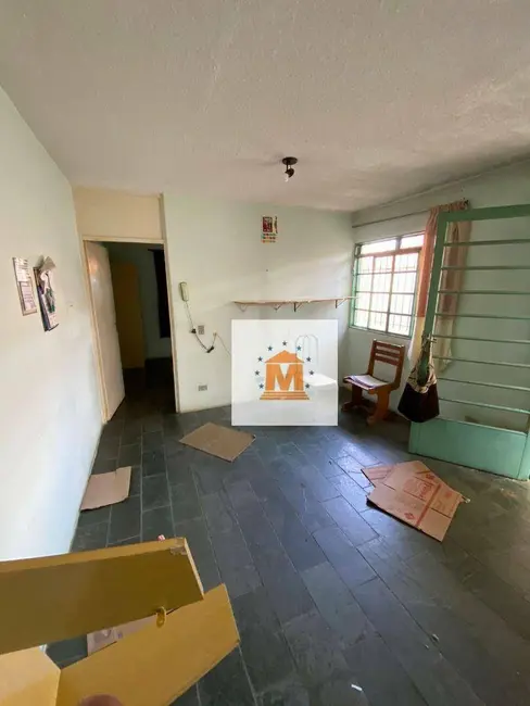 Foto 7 de Casa de Condomínio com 2 quartos à venda, 100m2 em Parque Califórnia, Jacarei - SP