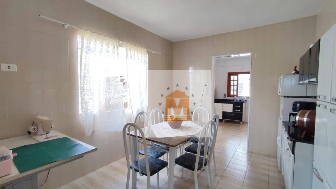 Foto 2 de Casa com 2 quartos à venda, 250m2 em Vila São João (São Silvestre), Jacarei - SP