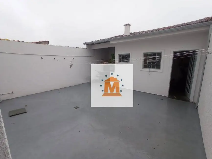 Foto 3 de Casa com 3 quartos à venda, 250m2 em Centro, Jacarei - SP