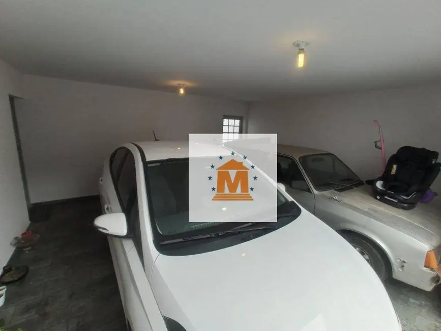 Foto 8 de Casa com 3 quartos à venda, 250m2 em Centro, Jacarei - SP