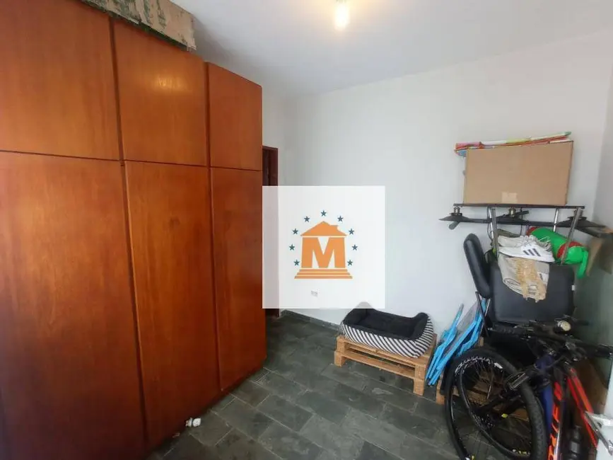 Foto 2 de Casa com 3 quartos à venda, 250m2 em Centro, Jacarei - SP