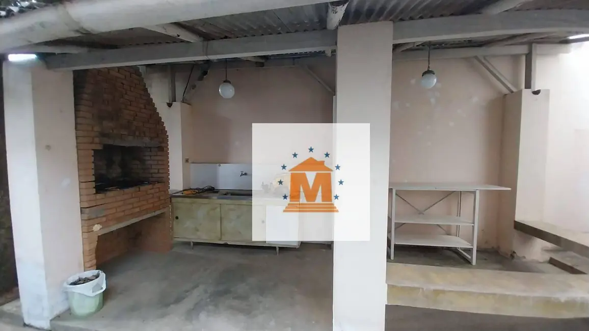 Foto 4 de Casa com 2 quartos à venda, 263m2 em Centro, Jacarei - SP