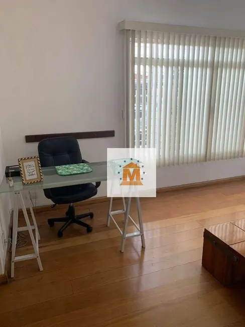 Foto 9 de Sobrado com 3 quartos à venda, 156m2 em Jardim Santa Maria, Jacarei - SP