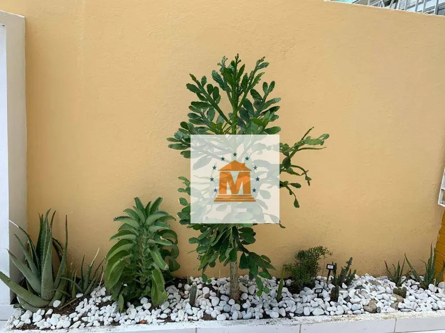 Foto 4 de Sobrado com 3 quartos à venda, 156m2 em Jardim Santa Maria, Jacarei - SP