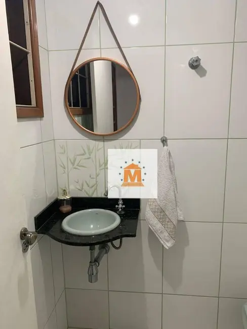 Foto 7 de Sobrado com 3 quartos à venda, 156m2 em Jardim Santa Maria, Jacarei - SP