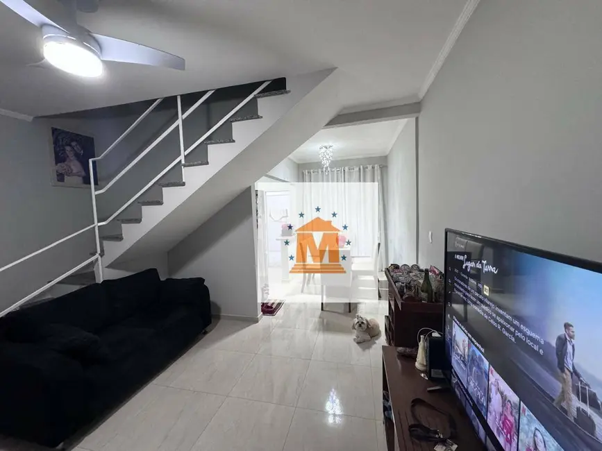 Foto 1 de Casa de Condomínio com 2 quartos à venda, 123m2 em Jardim Emília, Jacarei - SP