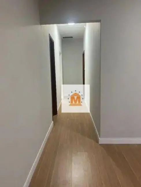 Foto 7 de Casa com 4 quartos à venda, 300m2 em Jardim Santa Maria, Jacarei - SP