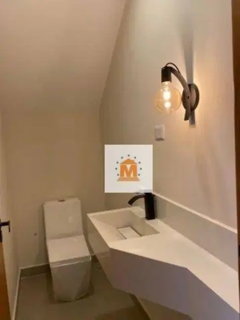 Foto 8 de Casa de Condomínio com 3 quartos à venda, 200m2 em Jardim Jacinto, Jacarei - SP