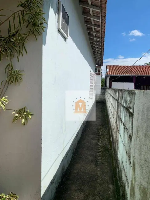 Foto 5 de Casa com 3 quartos à venda, 314m2 em Jardim Jacinto, Jacarei - SP