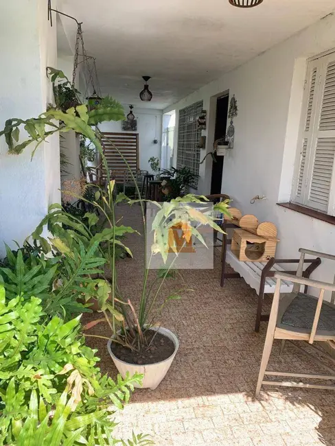 Foto 3 de Casa com 3 quartos à venda, 314m2 em Jardim Jacinto, Jacarei - SP