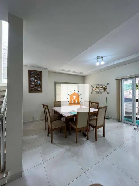 Foto 5 de Casa de Condomínio com 3 quartos à venda, 430m2 em Loteamento Villa Branca, Jacarei - SP