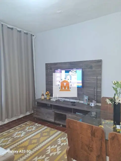 Foto 1 de Casa com 2 quartos à venda, 150m2 em Jacarei - SP