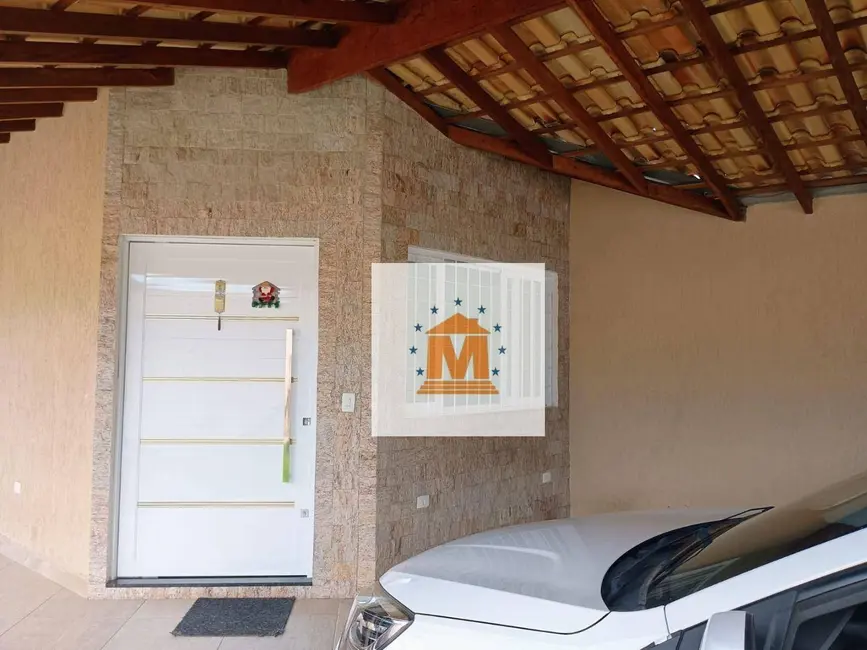 Foto 3 de Casa com 2 quartos à venda, 360m2 em Jardim Colônia, Jacarei - SP