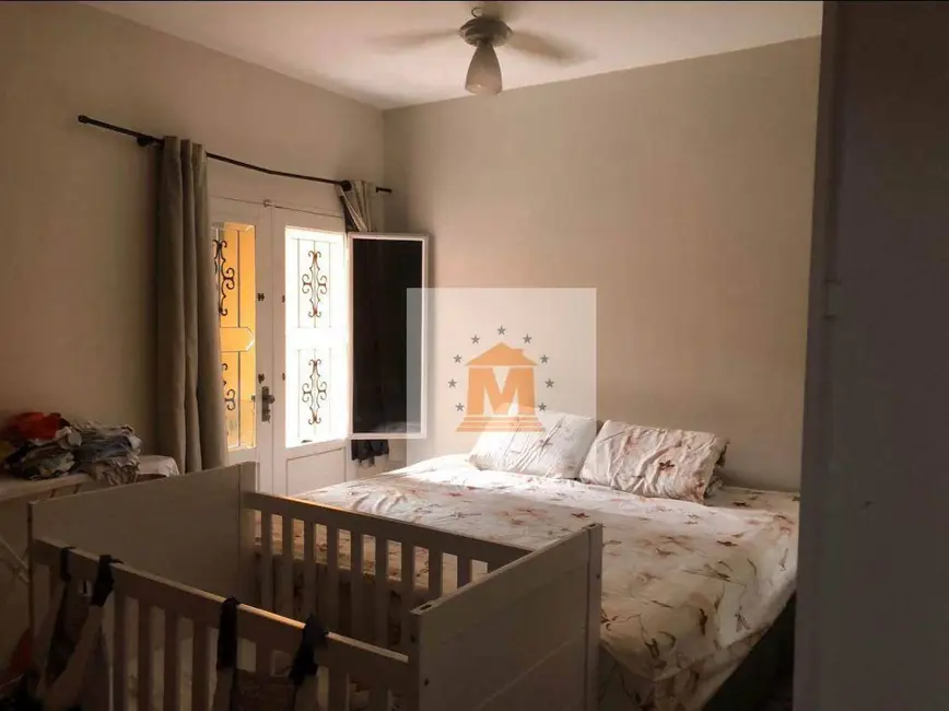 Foto 7 de Casa com 4 quartos à venda, 250m2 em Centro, Jacarei - SP