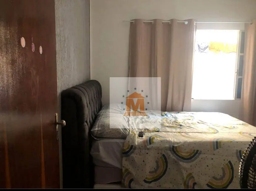 Foto 5 de Casa com 4 quartos à venda, 250m2 em Centro, Jacarei - SP