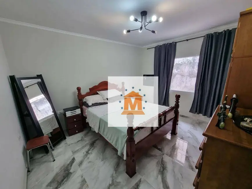 Foto 5 de Casa com 4 quartos à venda, 434m2 em Jardim Pereira do Amparo, Jacarei - SP