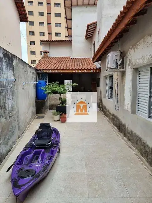 Foto 4 de Casa com 4 quartos à venda, 434m2 em Jardim Pereira do Amparo, Jacarei - SP