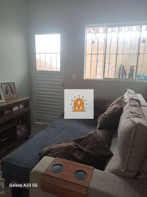 Foto 5 de Casa com 2 quartos à venda, 125m2 em Parque Santo Antônio, Jacarei - SP